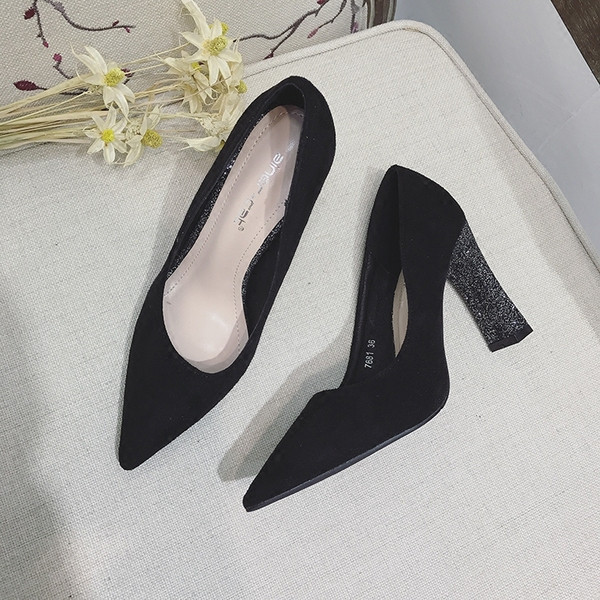 Pantofi de dama actuali cu element de toc stralucitor in negru si bej