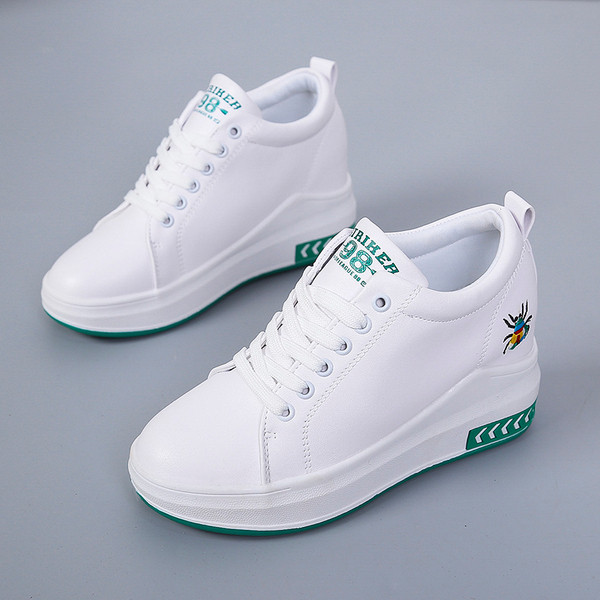 Adidasi moderni de dama cu talpa inalta si broderie in doua culori