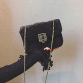 Geanta de mana mica eleganta cu pietre