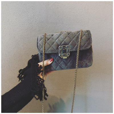 Geanta de mana mica eleganta cu pietre