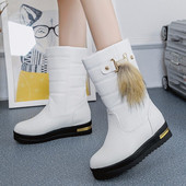 Γυναικείες  δερμάτινες μπότες σε τρία χρώματα