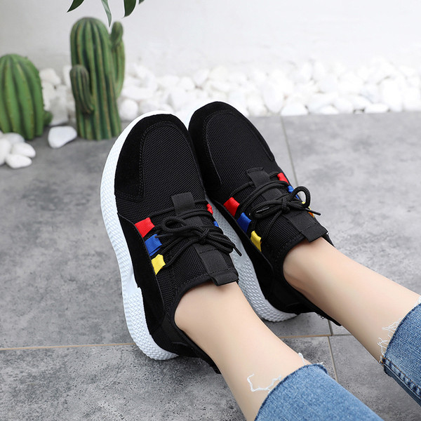 Model nou de adidasi dama cu talpa inalta in doua culori