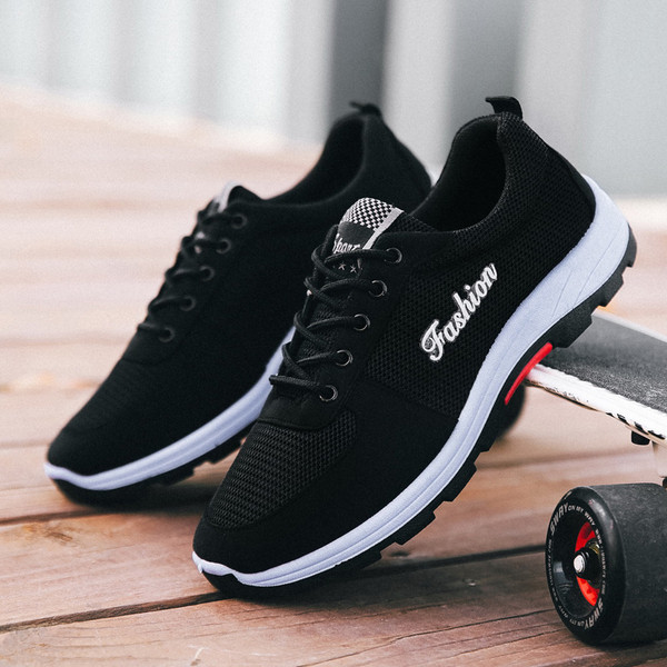 Adidași moderni pentru bărbați două modele - două culori