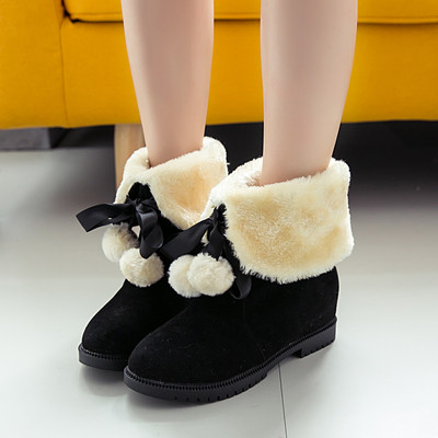 Μοντέρνες  γυναικείες μπότες σουέτ σε τρία χρώματα