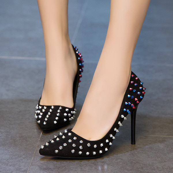 HIT Pantofi de dama actuali cu crampoane metalice in doua culori