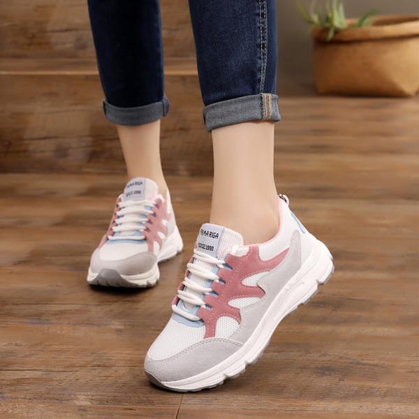 Model nou de adidasi de dama din piele intoarsa cu talpa inalta in mai multe modele