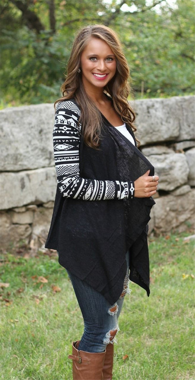 Μοντέρνά γυναικεία ζακέτα με πολύχρωμα μανίκια - τέσσερα χρώματα