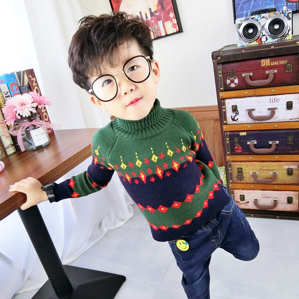 Pulover stilat pentru copii pentru baieti de culoare verde