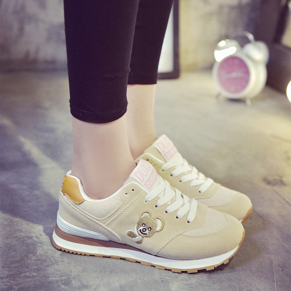 Adidasi moderni de dama cu broderie in trei culori