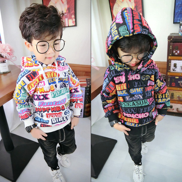 Hanorac modern pentru copii pentru baieti cu inscriptii in doua culori