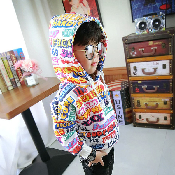 Hanorac modern pentru copii pentru baieti cu inscriptii in doua culori