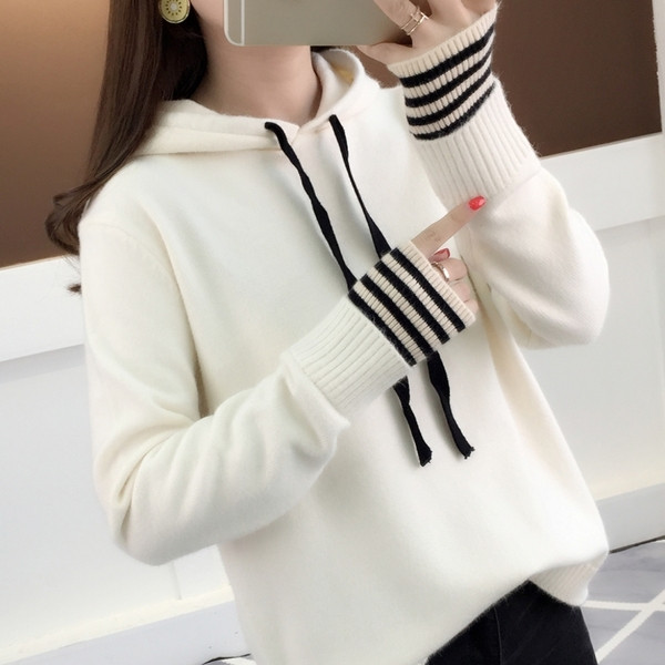 Κομψό γυναικείο φούτερ με κουκούλα