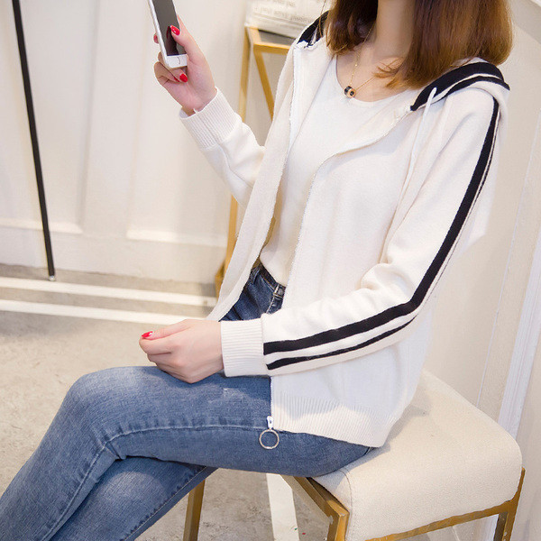 Hanorac sport de damă în patru culori