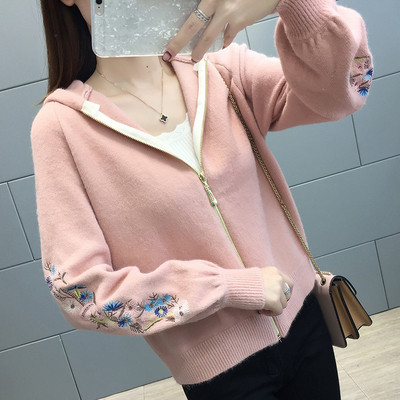 Hanorac de dama modern cu motive florale in patru culori