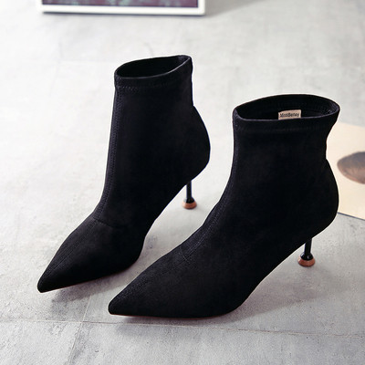 Елегантни дамски боти от еко велур в черен цвят