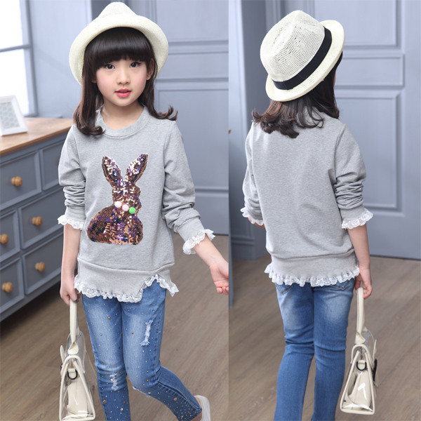 Детска блуза за момичета с пайети и дантела 