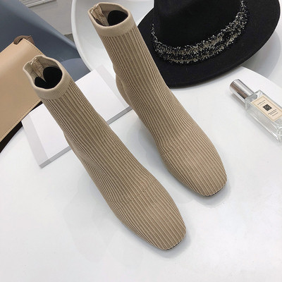 НОВИ стилни дамски боти с дебел ток в два цвята