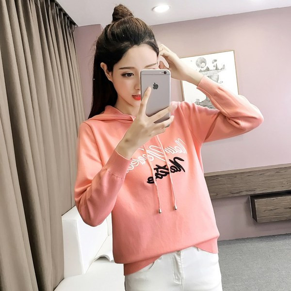 Μοντέρνο γυναικείο φούτερ με επιγραφή