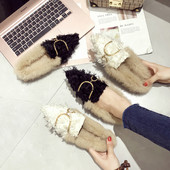 НОВИ модерни дамски мокасини в черен и бял цвят