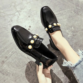 Стилни дамски мокасини в два модела подходящи за ежедневиие