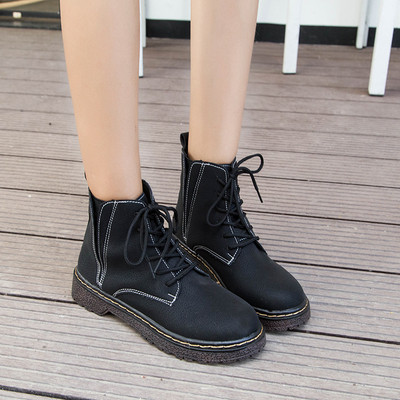 Γυναικείες μπότες- μοντέρνο δερμάτινο μοντέλο σε μαύρο και καφέ χρώμα