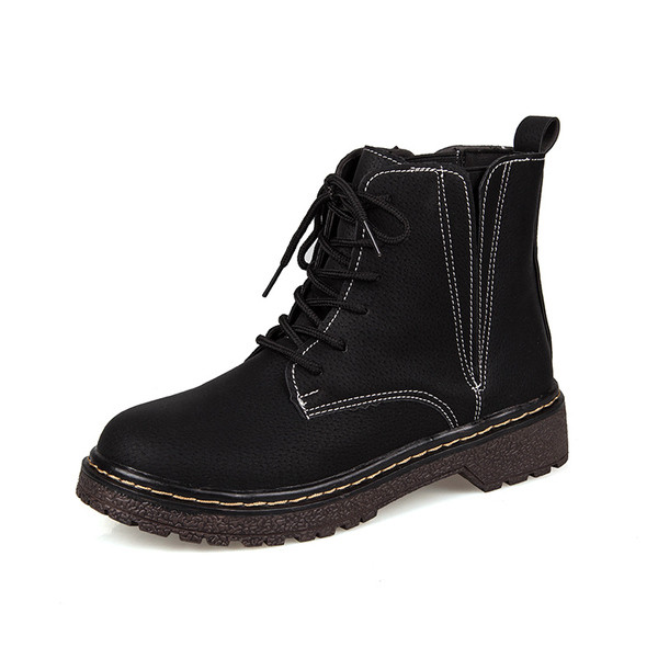 Дамски боти от еко кожа ретро модел в черен и кафяв цвят