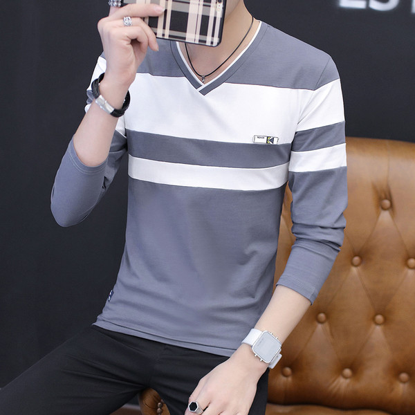 Férfi blúz három világos színben, mindennapi használatra alkalmas - két modell