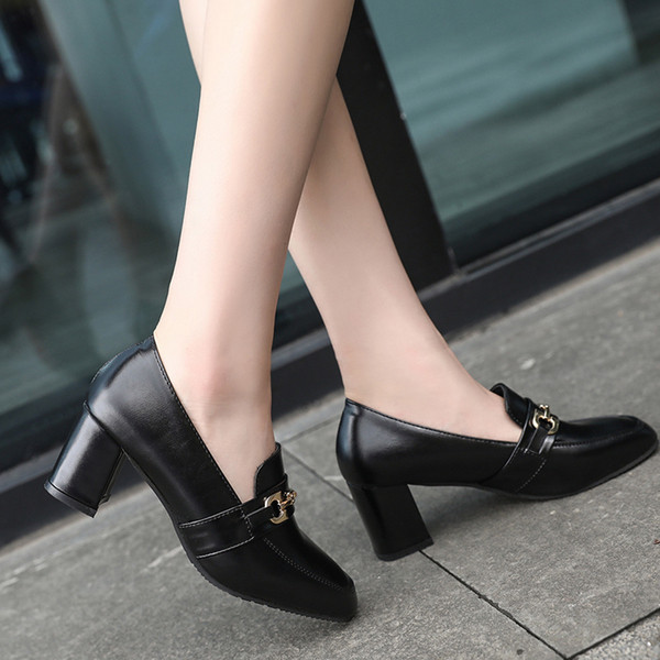 Стилни дамски мокасини на ток от еко кожа в два цвята