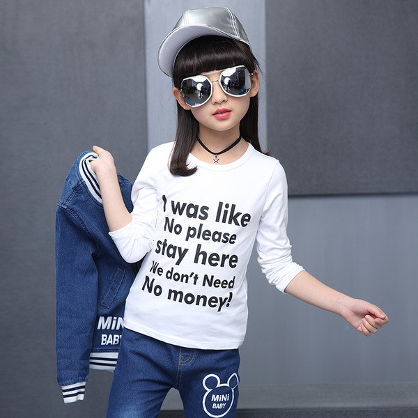 Bluză albă pentru copii cu inscripție pentru fete