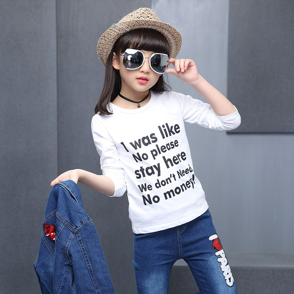 Bluză albă pentru copii cu inscripție pentru fete