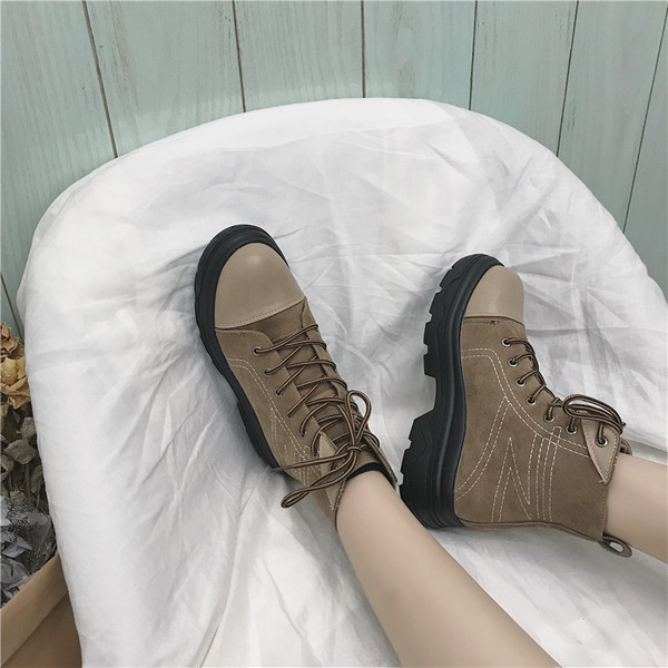 Cizme de dama comode cu sireturi din piele ecologica in doua culori