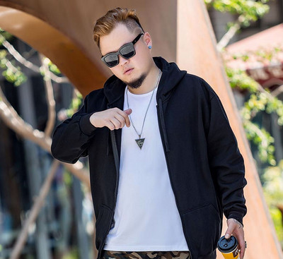 Hanorac barbatesc cu gluga in mai multe culori