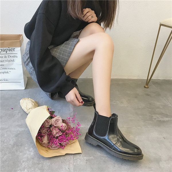 Cizme casual de dama fara sireturi in negru