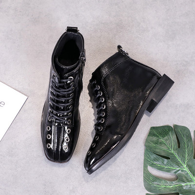 Ghete de dama moderne cu sireturi si fermoar in doua culori