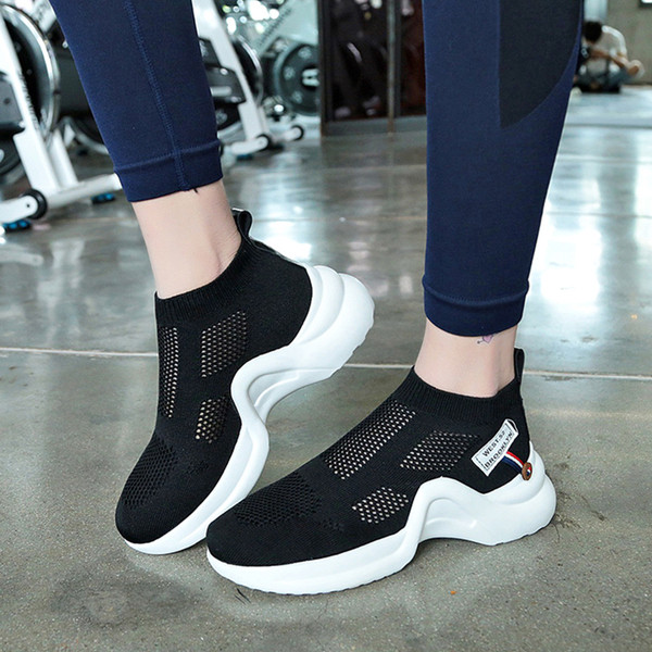 Tenisi de dama actuali tip soseta in trei culori