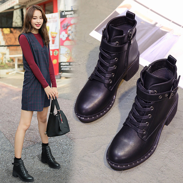 Ghete de dama moderne din piele ecologica cu sireturi si fermoar de culoare neagra