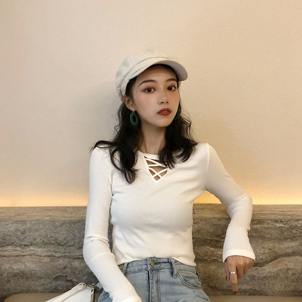 Κομψή γυναικεία μπλούζα σε μαύρο και άσπρο χρώμα