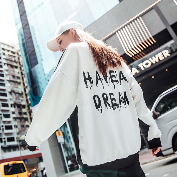 Bluză bărbătească în două culori cu guler în formă de O și inscripție