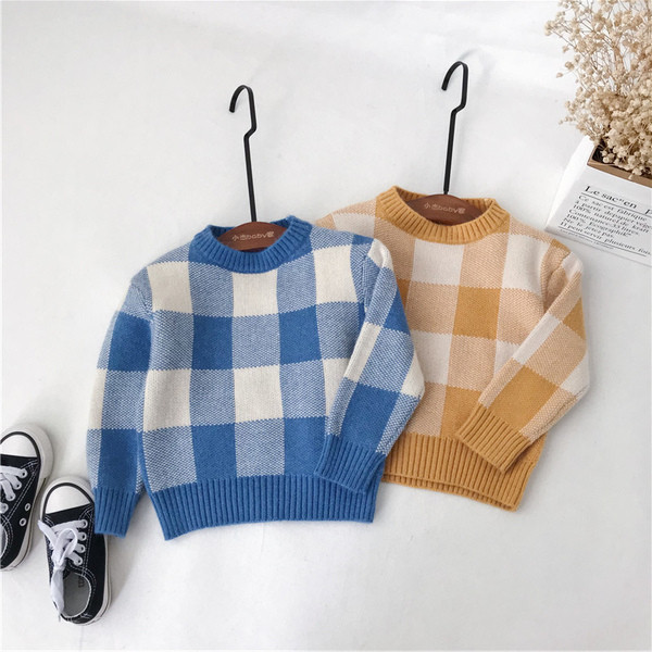Pulovere de iarna in carouri pentru baieti in doua culori