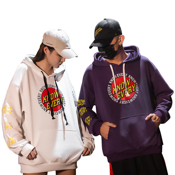 Суичър за мъже и жени в три цвята с щампа