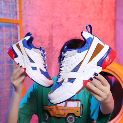 Дамски маратонки с висока подметка в червен и син цвят