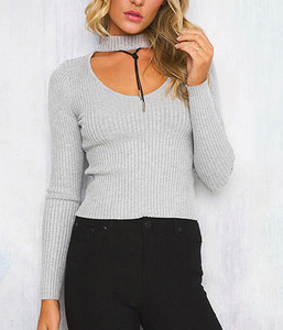 Есенно-зимно дамско боди с V-образно деколте в няколко цвята 