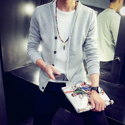 Мъжка жилетка с копчета подходяща за ежедневието