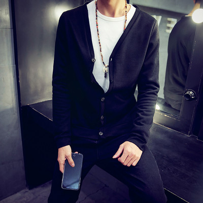 Мъжка жилетка с копчета подходяща за ежедневието