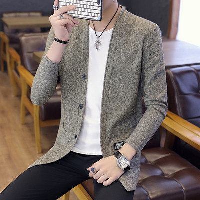 Vesta eleganta pentru barbati cu emblema in trei culori