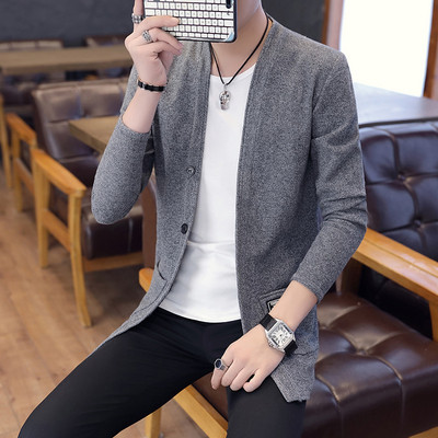 Vesta eleganta pentru barbati cu emblema in trei culori