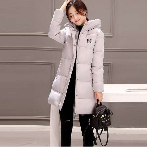 Κομψό γυναικείο μπουφάν με κουκούλα σε διάφορα χρώματα