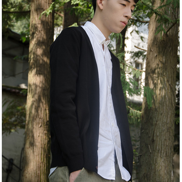 Модерна мъжка жилетка в два цвята