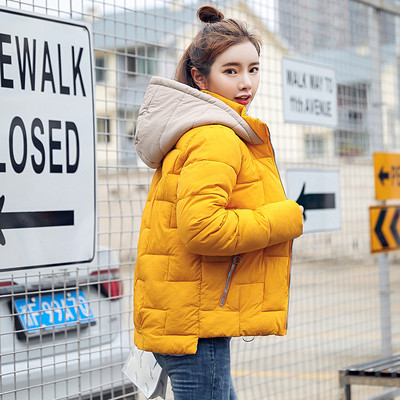 Jachetă elegantă de damă, cu glugă detașabilă