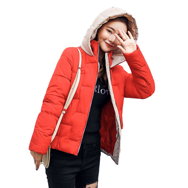 Jachetă elegantă de damă, cu glugă detașabilă